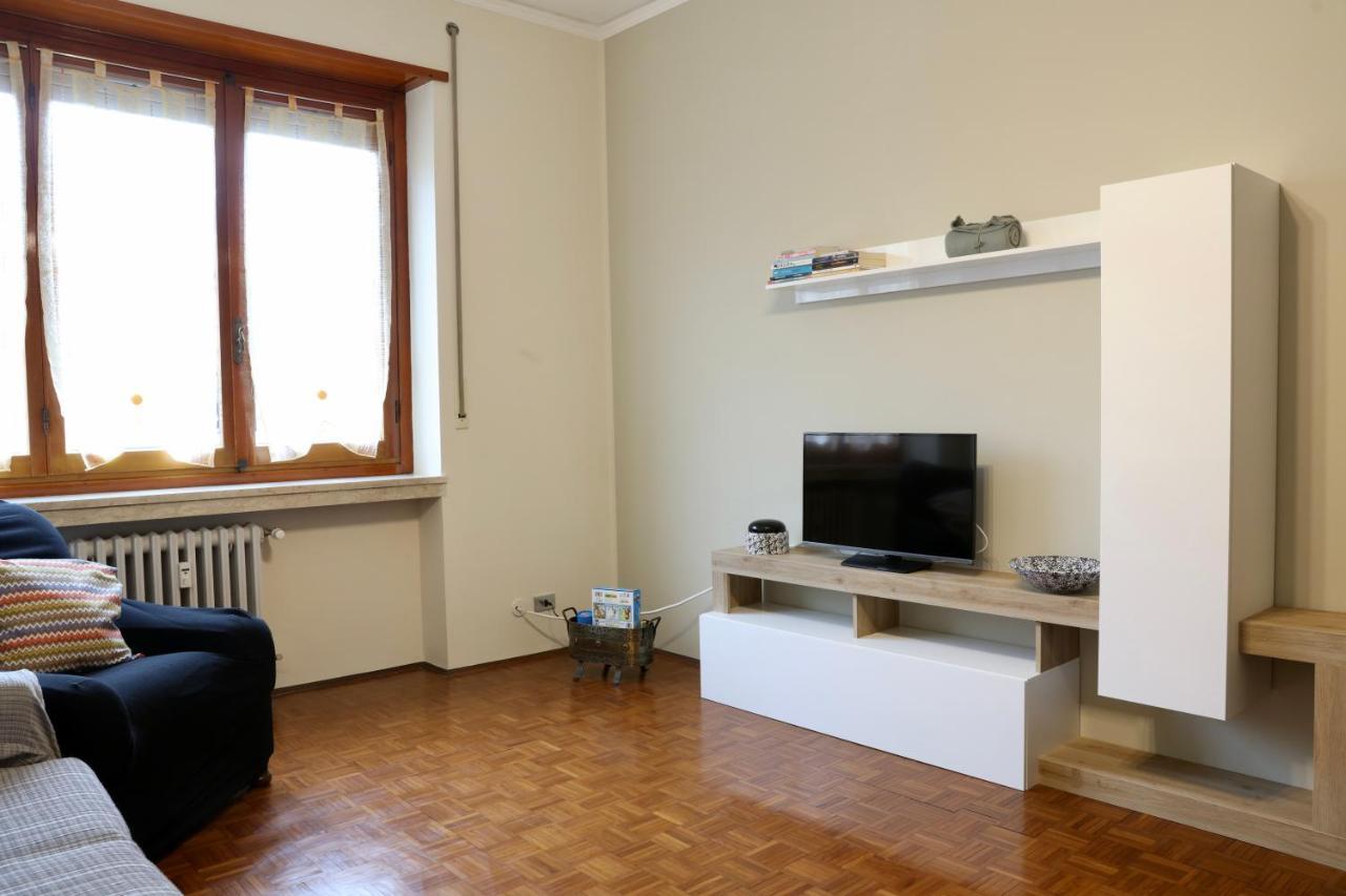 Apartmán La Casa Dei Nonni - Ampio Trilocale Zona Lingotto Turín Exteriér fotografie