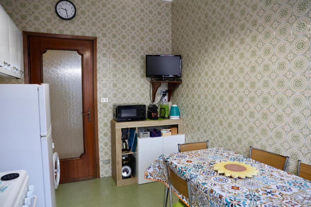 Apartmán La Casa Dei Nonni - Ampio Trilocale Zona Lingotto Turín Exteriér fotografie